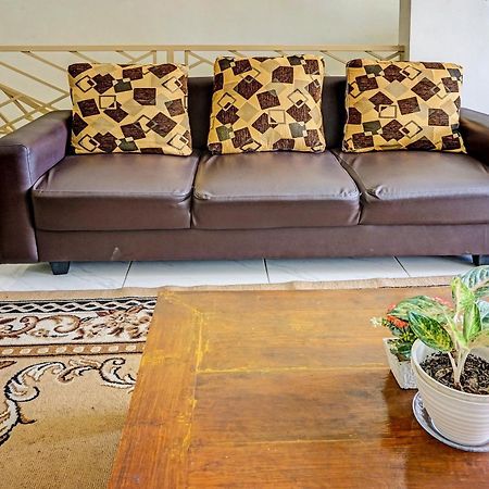 Oyo 91707 Jannah Homestay Syariah Dau Екстер'єр фото