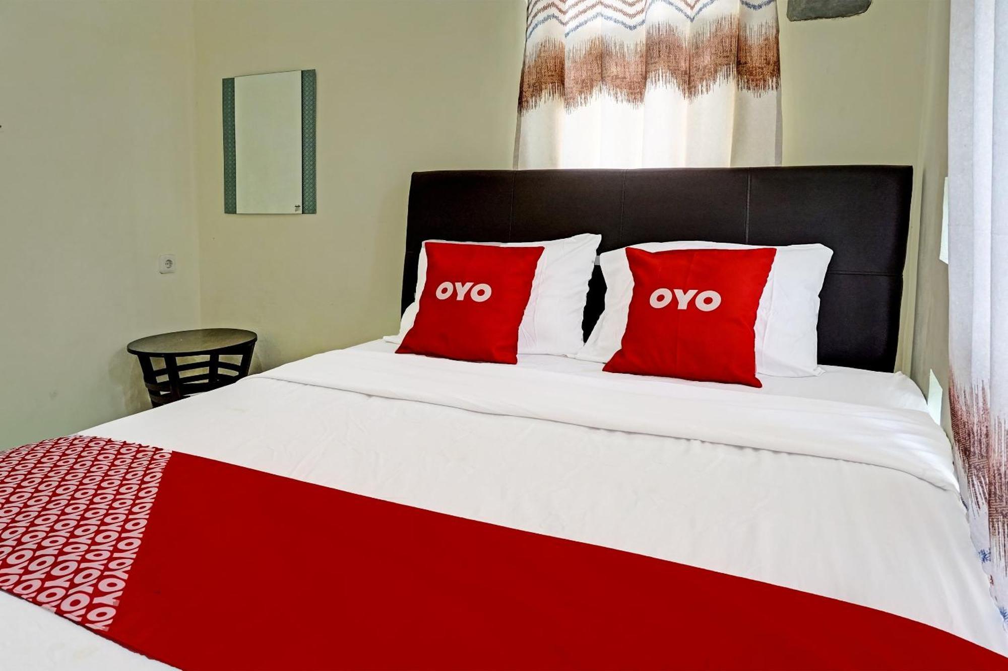 Oyo 91707 Jannah Homestay Syariah Dau Екстер'єр фото
